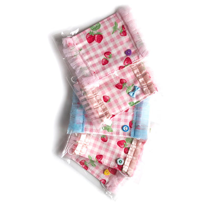 在庫あり即納日本製洗える繰り返し使える！かわいい子供用表綿裏ガーゼ平面マスク1枚綿100%/ハンドメイド作家「おんぷ♪」さん作イチゴチェックリボンボタンプリンセス姫レースマスクnodhc（福岡在庫）